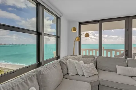 1111 Crandon Boulevard Key Biscayne FL 33149
