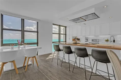 1111 Crandon Boulevard Key Biscayne FL 33149