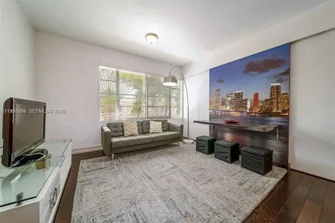 601 11th Street Miami Beach FL 33139