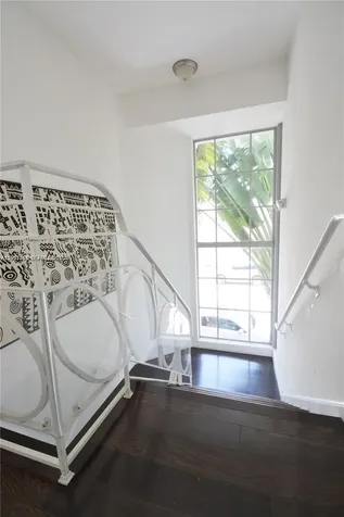601 11th Street Miami Beach FL 33139