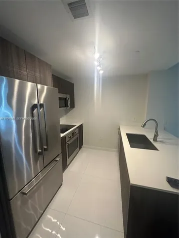 488 NE 18th Street Miami FL 33132