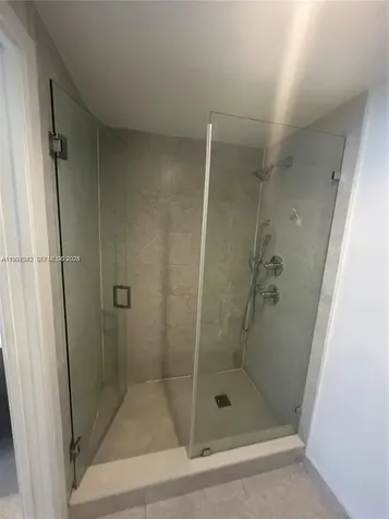 488 NE 18th Street Miami FL 33132