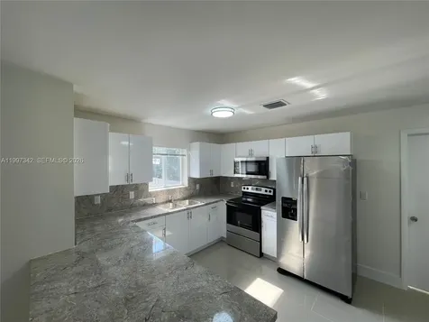 2268 NW 52nd Street Miami FL 33142