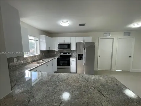 2268 NW 52nd Street Miami FL 33142