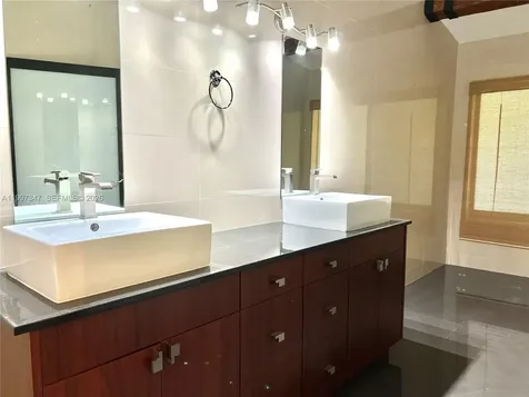 9331 NW 48th Doral Terrace Doral FL 33178
