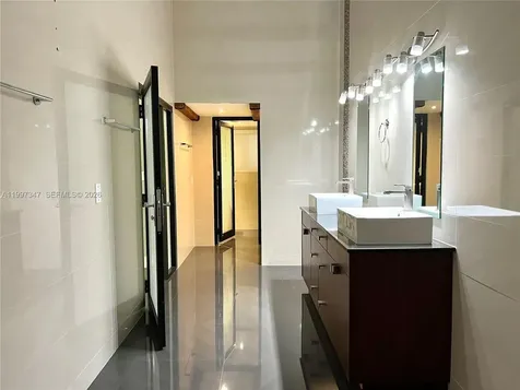 9331 NW 48th Doral Terrace Doral FL 33178
