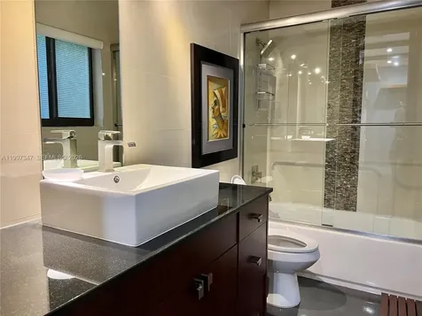 9331 NW 48th Doral Terrace Doral FL 33178