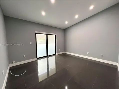 9331 NW 48th Doral Terrace Doral FL 33178