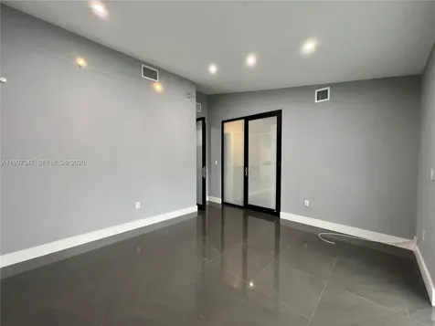 9331 NW 48th Doral Terrace Doral FL 33178