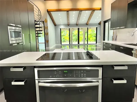 9331 NW 48th Doral Terrace Doral FL 33178