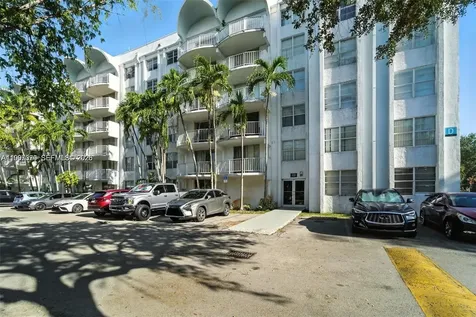 488 NW 165th Street Road Miami FL 33169