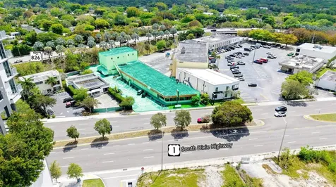 9621 S Dixie Highway Pinecrest FL 33156