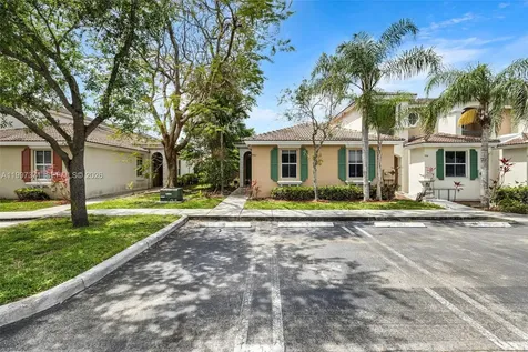 990 NE 42nd Place Homestead FL 33033