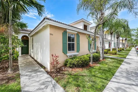 990 NE 42nd Place Homestead FL 33033