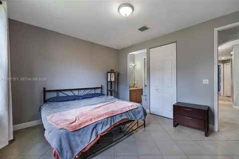 990 NE 42nd Place Homestead FL 33033