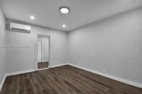 547 NW 49th Street Miami FL 33127