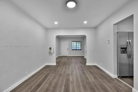 547 NW 49th Street Miami FL 33127