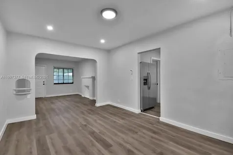 547 NW 49th Street Miami FL 33127