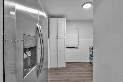 547 NW 49th Street Miami FL 33127