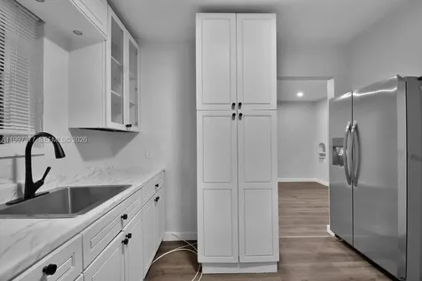 547 NW 49th Street Miami FL 33127
