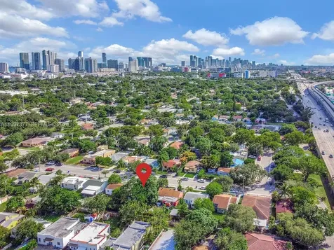 547 NW 49th Street Miami FL 33127