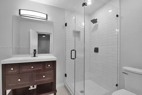 547 NW 49th Street Miami FL 33127