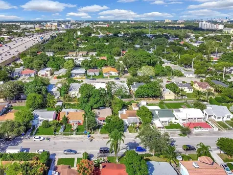 547 NW 49th Street Miami FL 33127