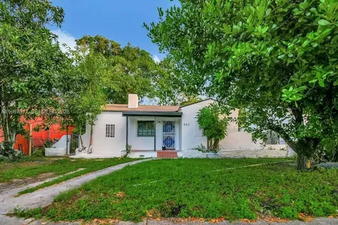 547 NW 49th Street Miami FL 33127