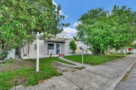 547 NW 49th Street Miami FL 33127