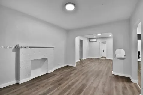 547 NW 49th Street Miami FL 33127