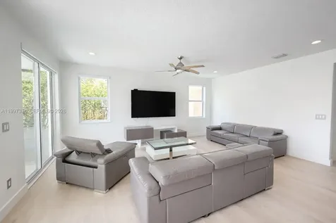 3821 SW 167th Avenue Miramar FL 33027