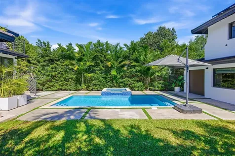436 NE 88th Street El Portal FL 33138