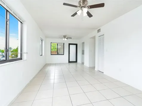 1490 W 42nd Place Hialeah FL 33012