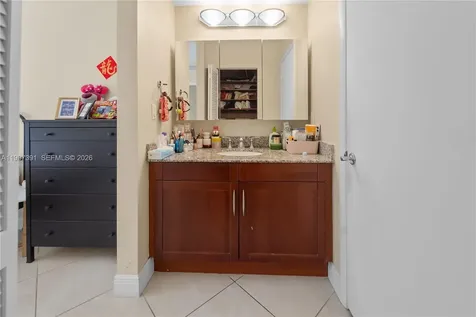 7275 SW 90th Street Miami FL 33156