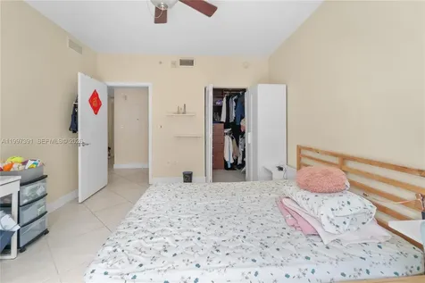 7275 SW 90th Street Miami FL 33156