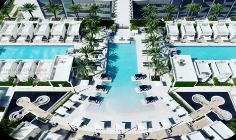 851 NE 1st Avenue Miami FL 33132