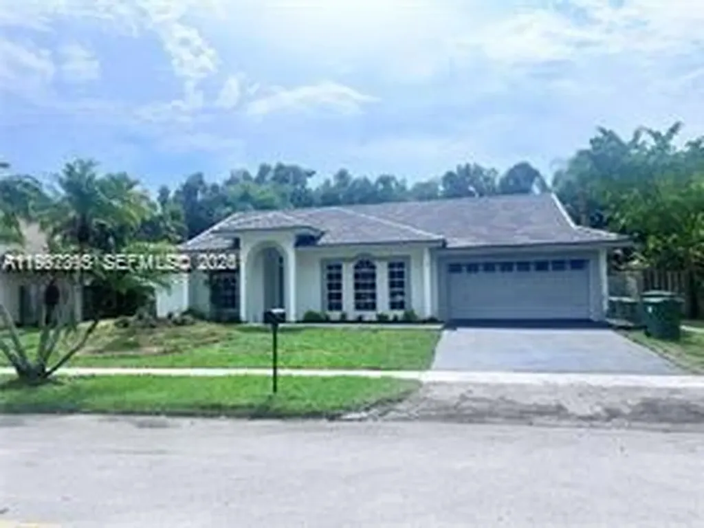 427 SW 169th Terrace Weston FL 33326
