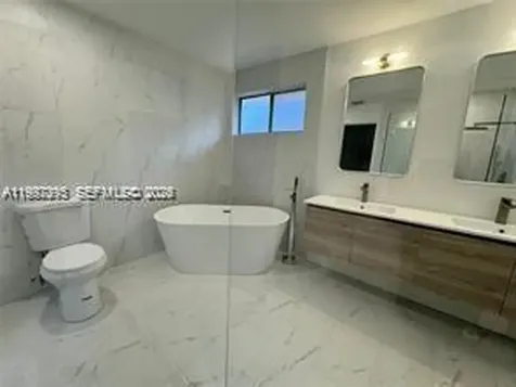 427 SW 169th Terrace Weston FL 33326