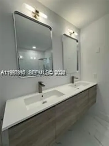 427 SW 169th Terrace Weston FL 33326