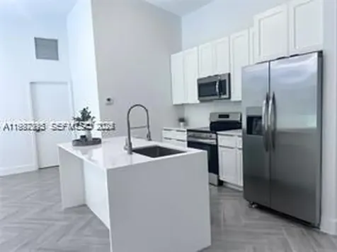427 SW 169th Terrace Weston FL 33326