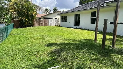 427 SW 169th Terrace Weston FL 33326