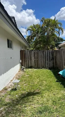 427 SW 169th Terrace Weston FL 33326