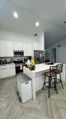 427 SW 169th Terrace Weston FL 33326