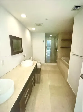 475 Brickell Avenue Miami FL 33131