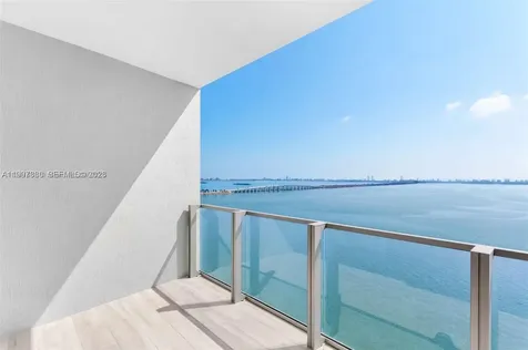 2900 NE 7th Avenue Miami FL 33137