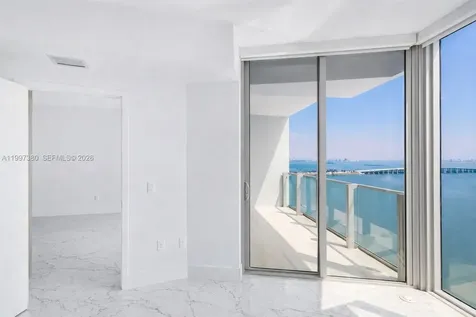 2900 NE 7th Avenue Miami FL 33137
