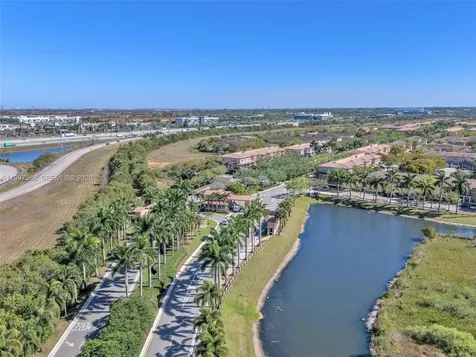 1148 SW 147th Avenue Pembroke Pines FL 33027