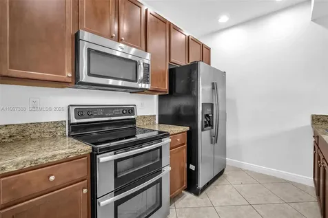 1148 SW 147th Avenue Pembroke Pines FL 33027