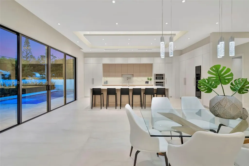 2757 NE 34 Street Fort Lauderdale FL 33306