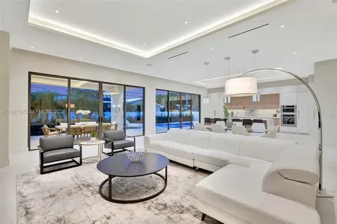 2757 NE 34 Street Fort Lauderdale FL 33306